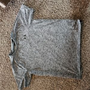 Under Armour men size small